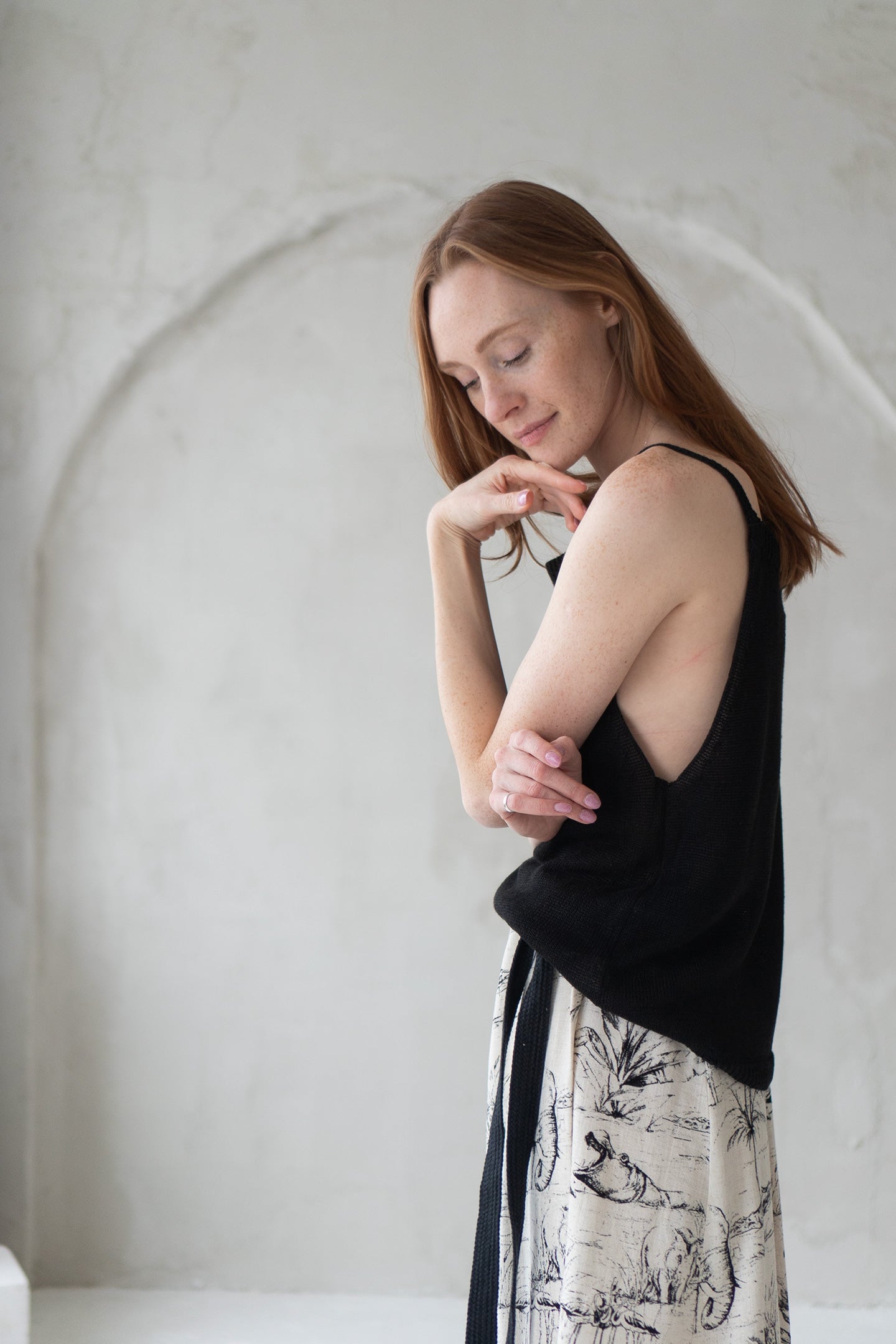 knitted linen blouse black