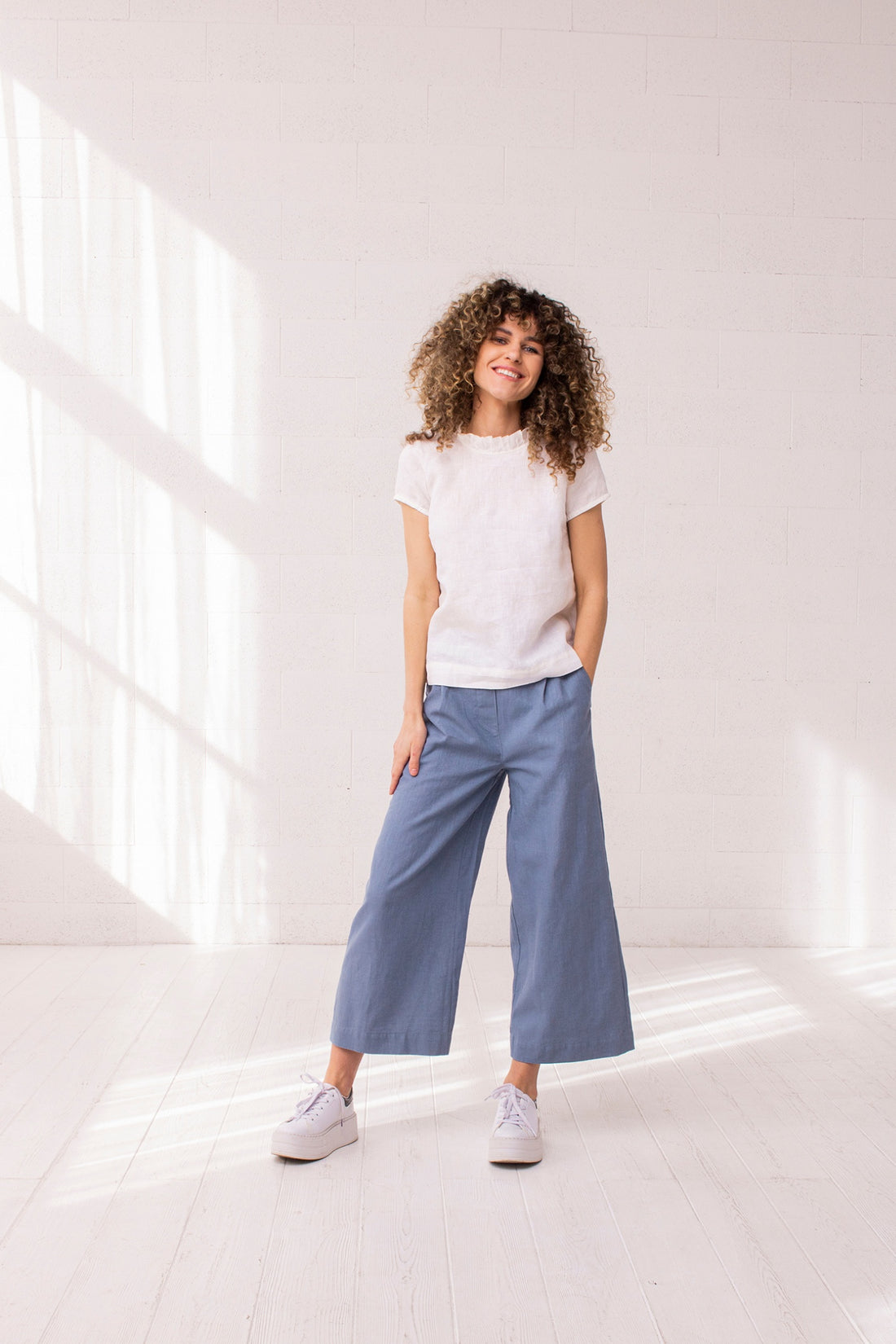 Balta lininė palaidinė