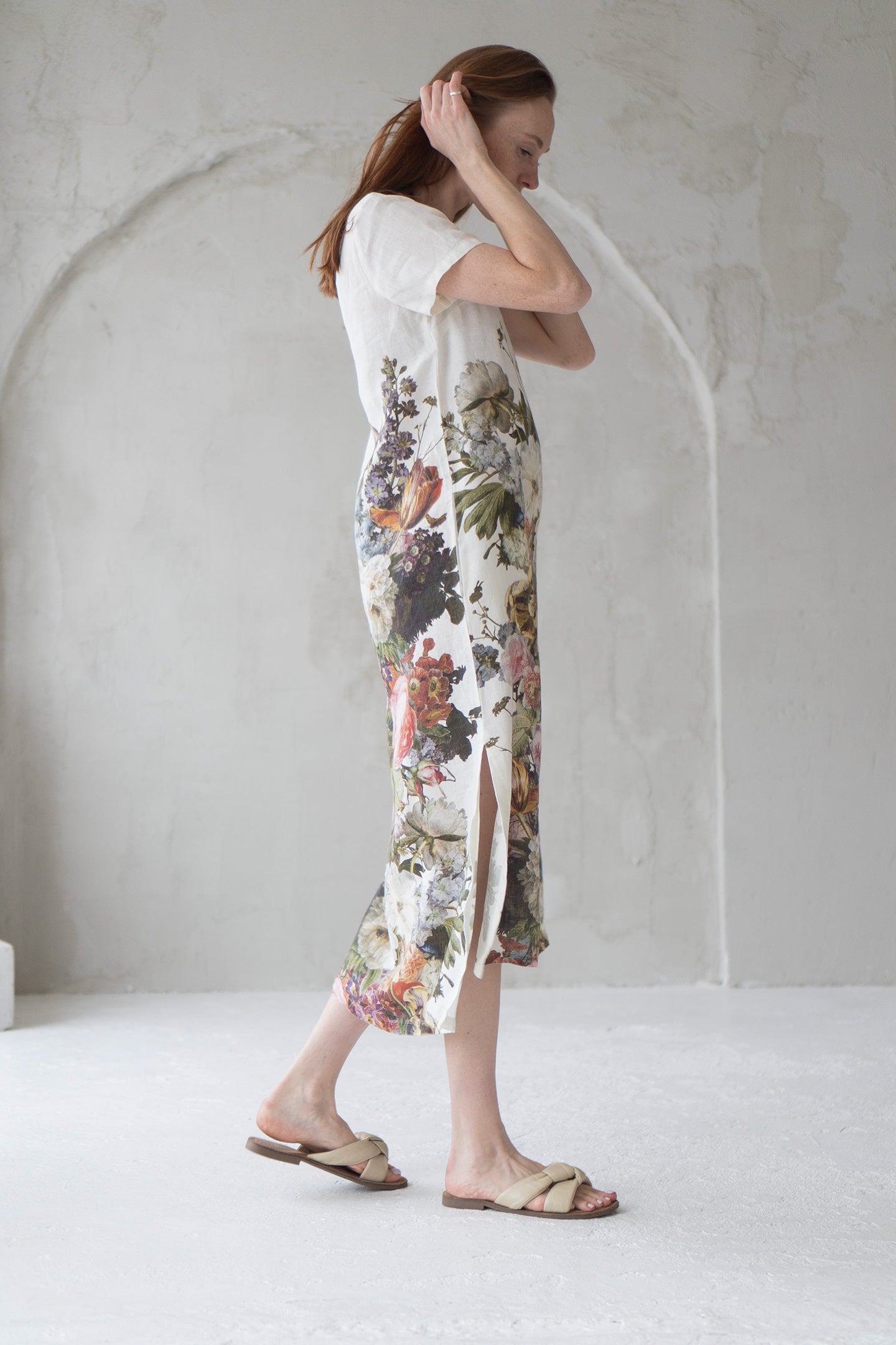 long linen dress with bouquet print