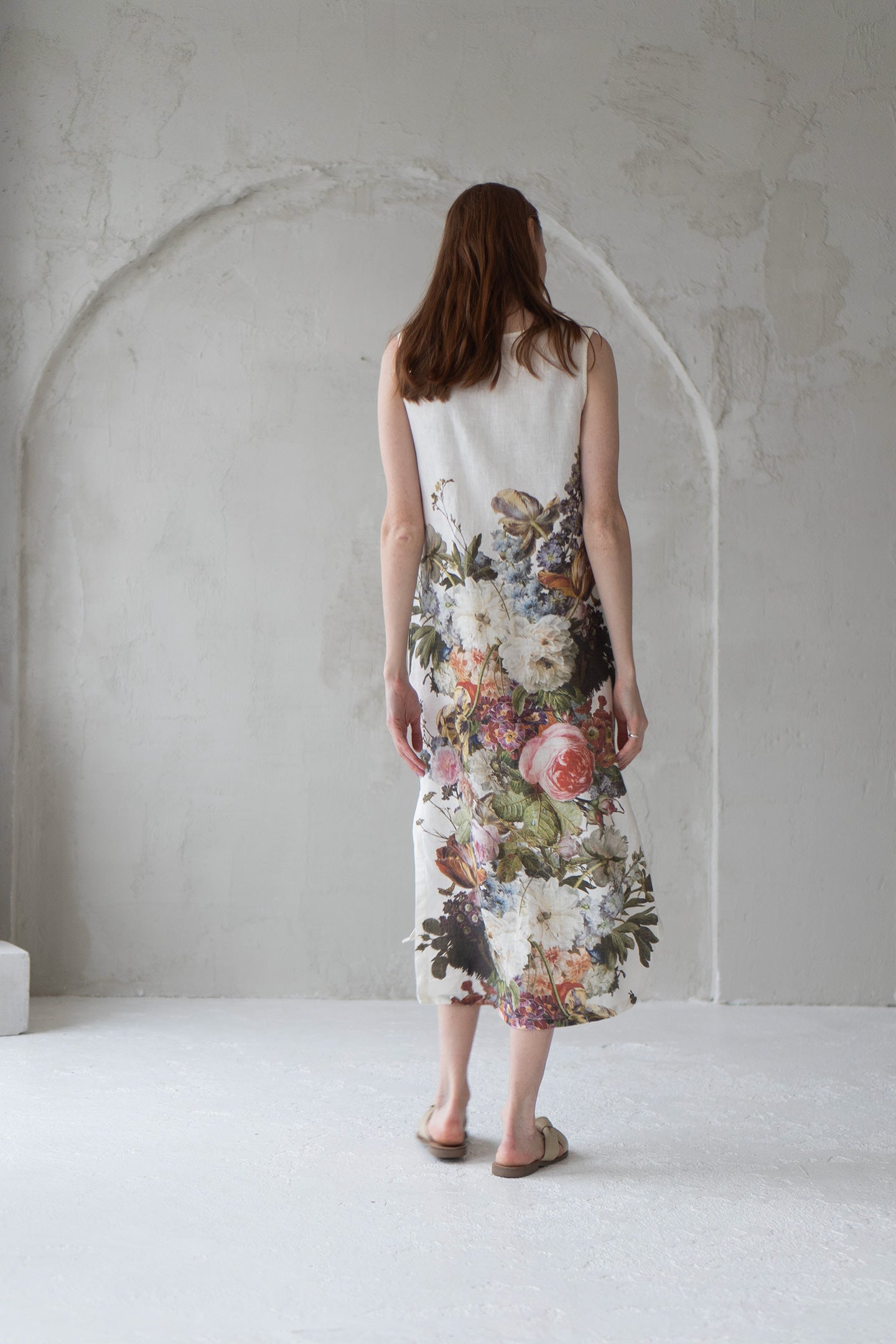 long linen dress with bouquet print